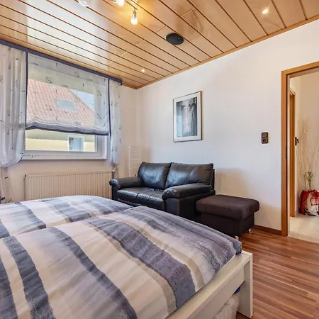 Apartamento Messe-und-ferien-wohnung Seelze